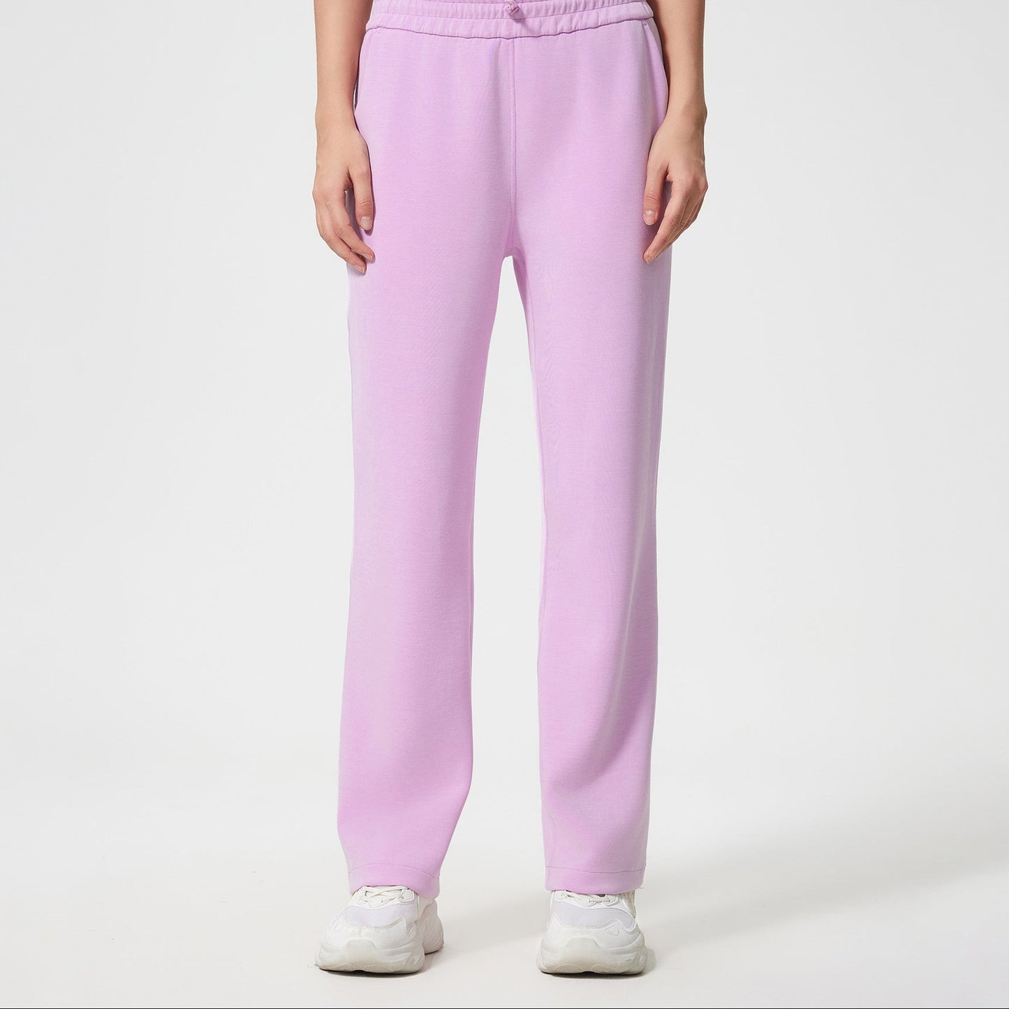 Women’s Relaxed Straight Leg Pants