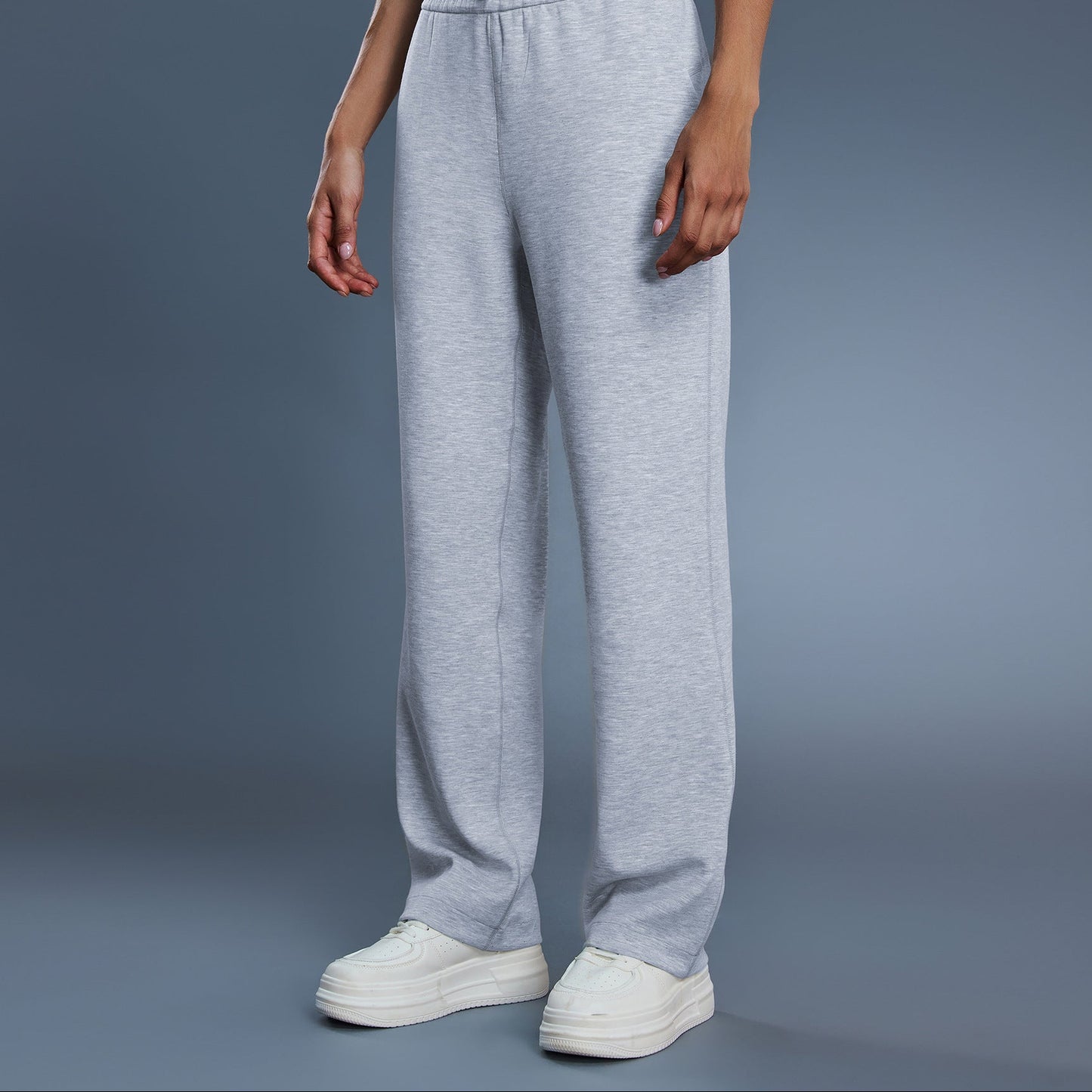 Women’s Relaxed Straight Leg Pants